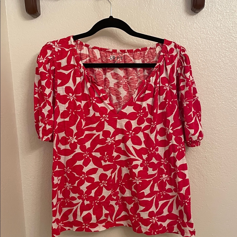 LOFT Red and White Floral Blouse